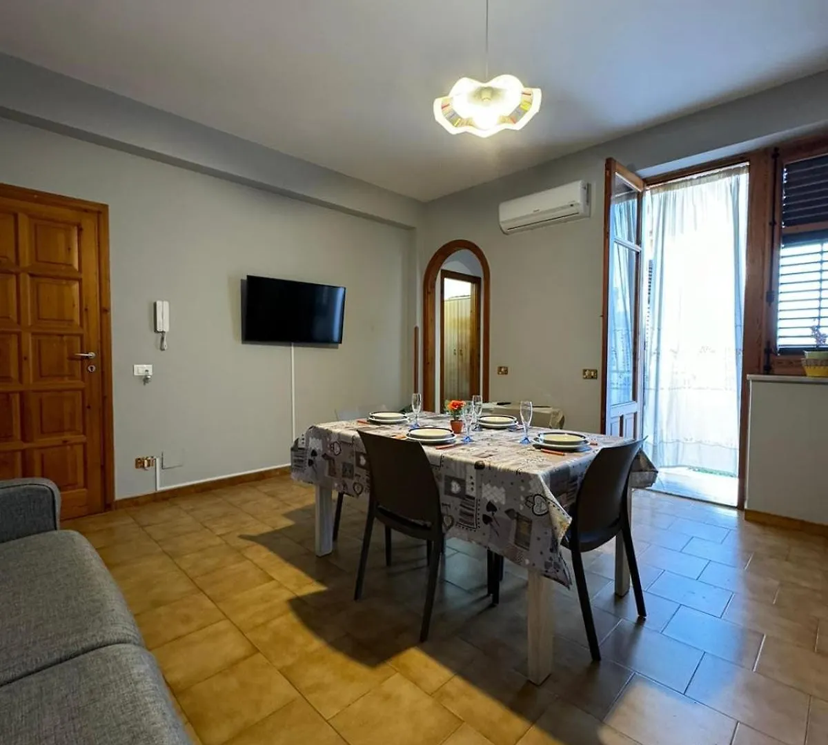 Seaside Apartment Santa Flavia